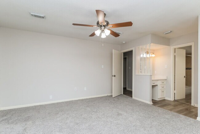 Building Photo - 4707 Havenwoods Dr