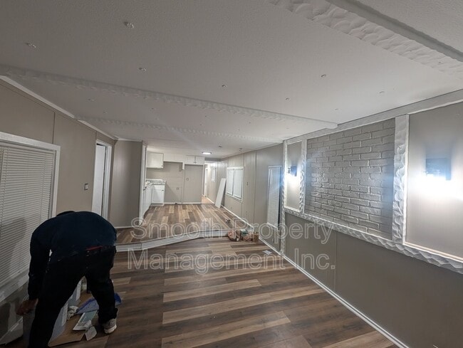 Building Photo - 4355 Trailer Park Ct