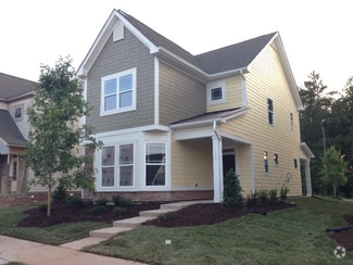 Building Photo - 1136 Pemberly Ave