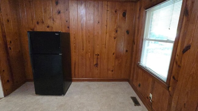 Building Photo - Forest Acres-Duplex