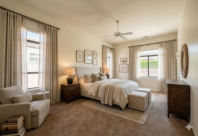 Building Photo - 4906 E Hamblin Dr