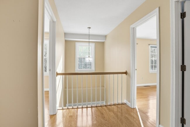 Building Photo - 1 Ernies Dr