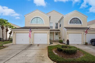 Building Photo - 6029 Lake Pointe Dr