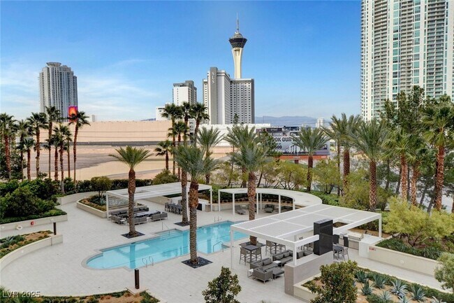 Building Photo - 2857 Paradise Rd