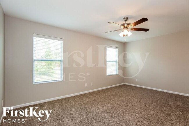 Building Photo - 114 Tilton Dr