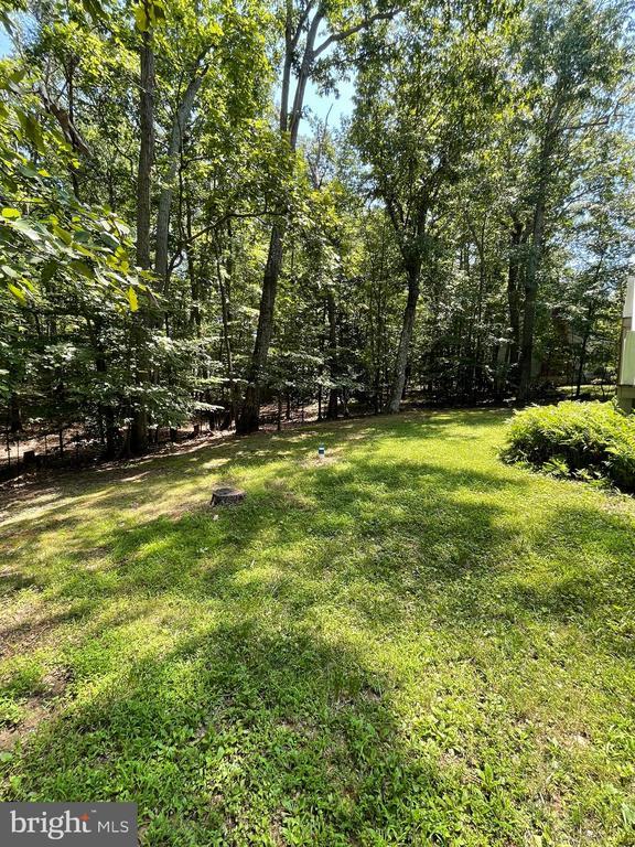 Building Photo - 22480 Sparrow Ct