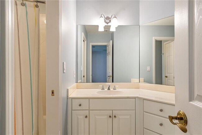 Building Photo - 4027 Stephens Mill Run NE