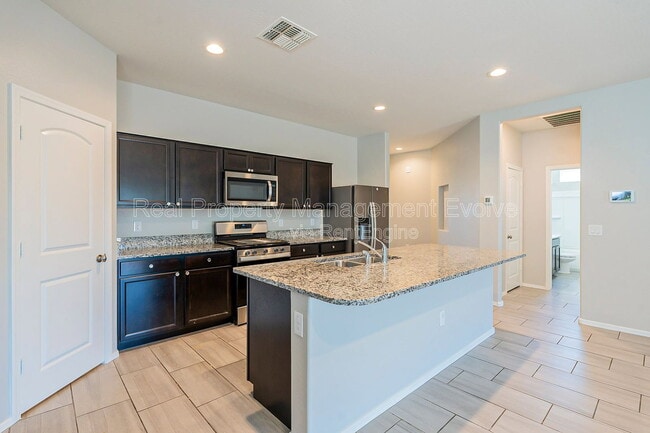 Building Photo - 3032 N 310th Ln