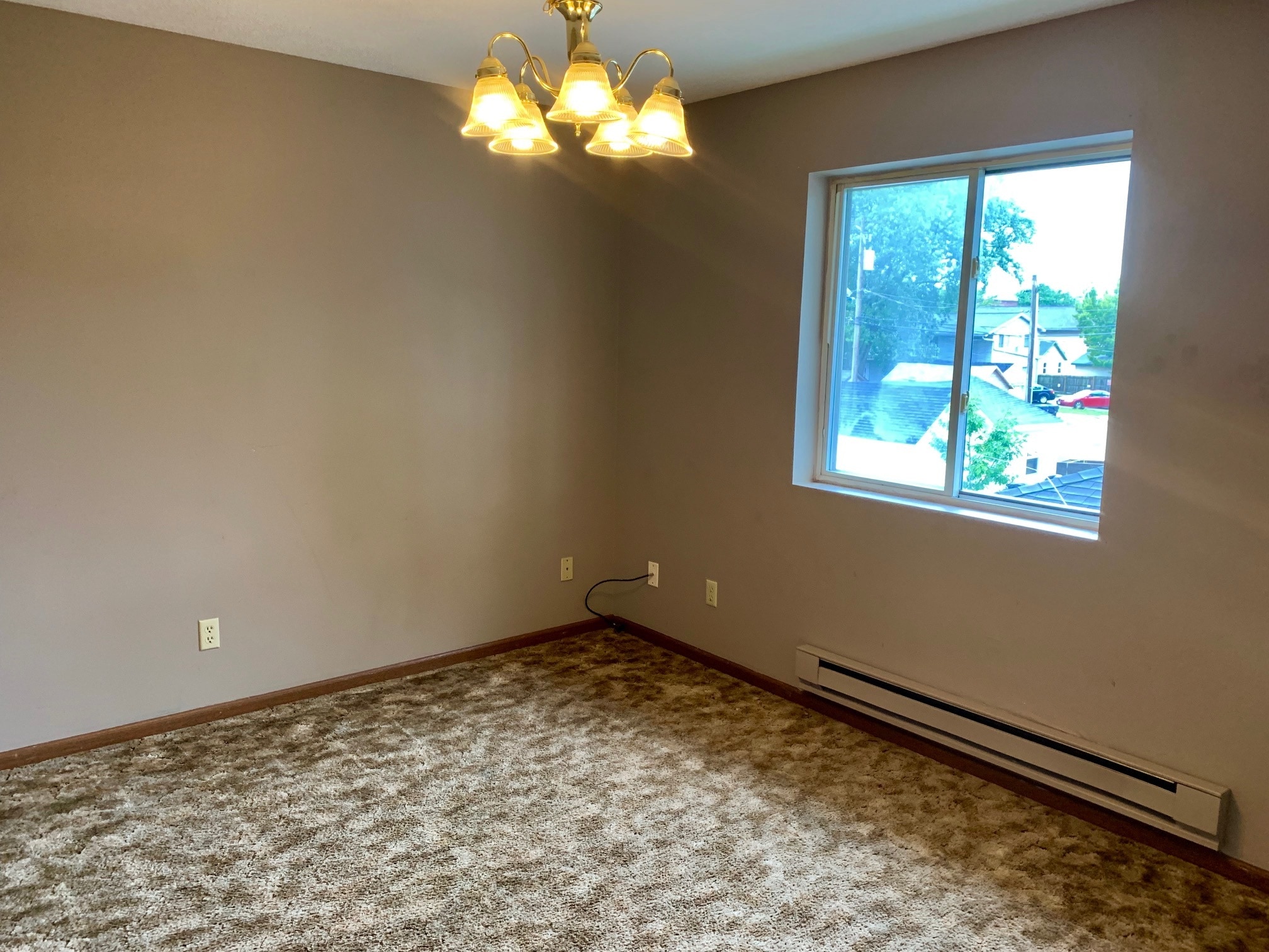 Building Photo - 1413 Caledonia St