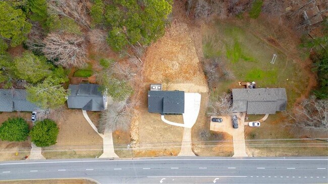 Building Photo - 5070 Alabama Rd