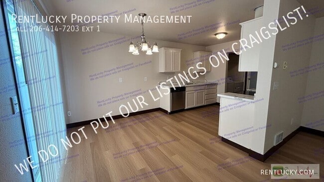 Building Photo - 104 167th St E