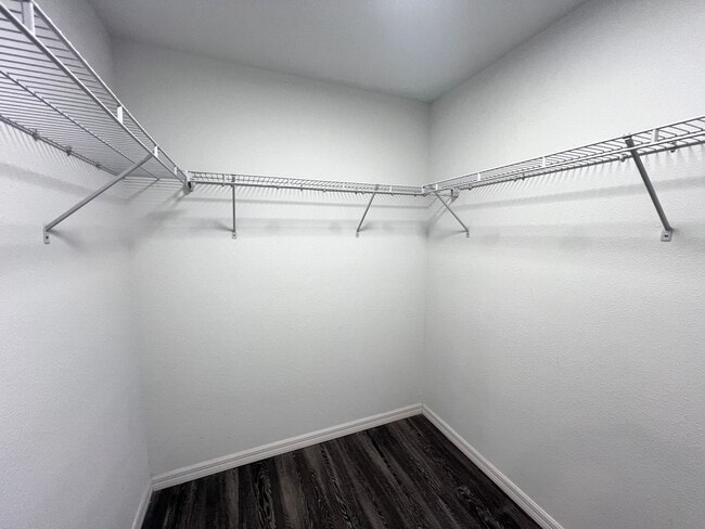 Building Photo - AWESOME 3 BD/2BA Home in Ocklawaha!!!