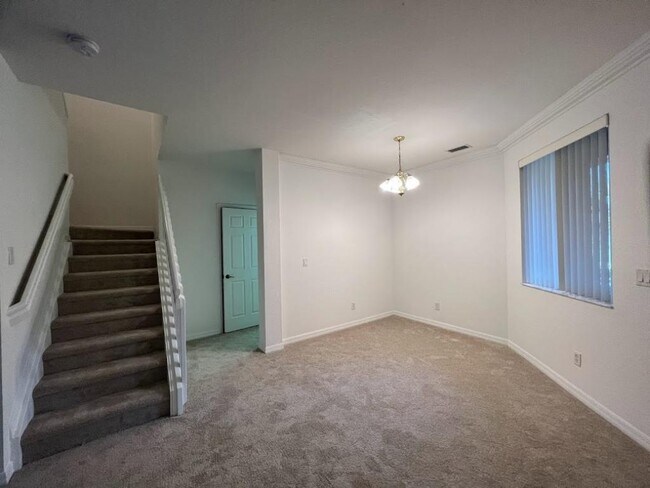 Building Photo - 9634 Roundstone Cir