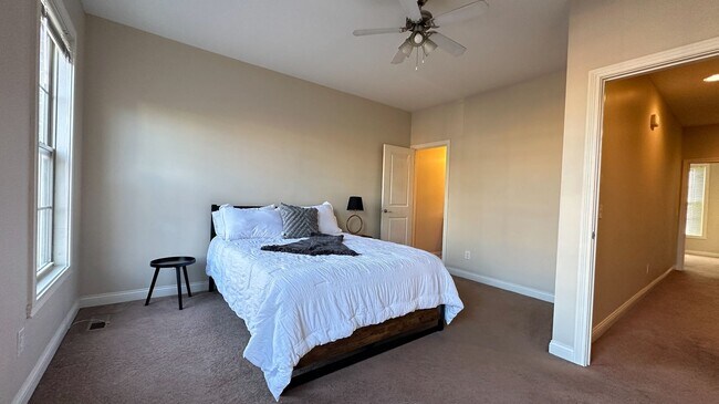 Building Photo - Amazing Location - Downtown Modern Living:...