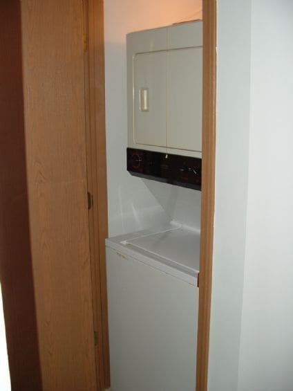 Building Photo - Franklin Park Grand Towers Condo 2BR 2BA