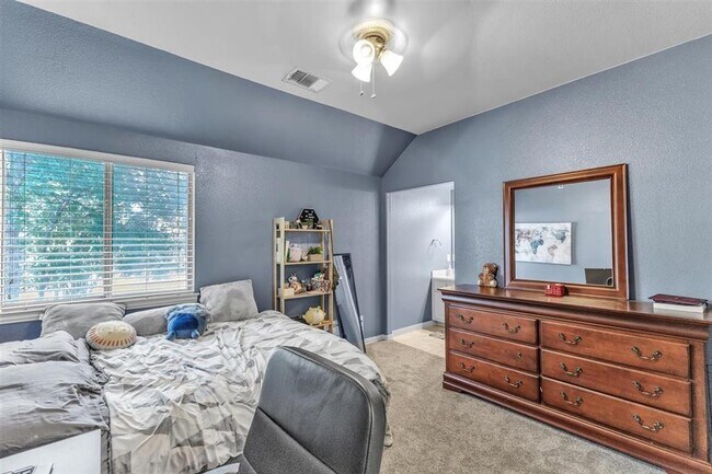 Building Photo - 3417 Citrine Pl