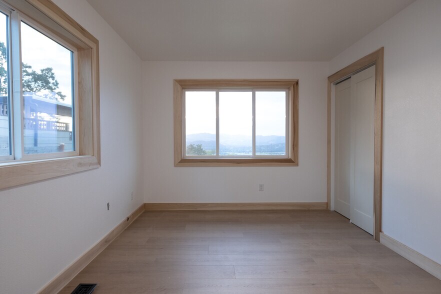 Bedroom #3 - 383 Ridgecrest Dr