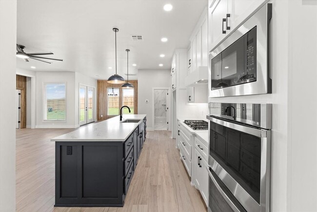 Building Photo - 7213 NW 154th St