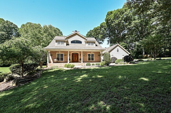 Building Photo - 8729 Riverwood Rd