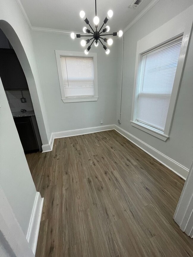 Building Photo - Completely Remodeled Home in Queensborough