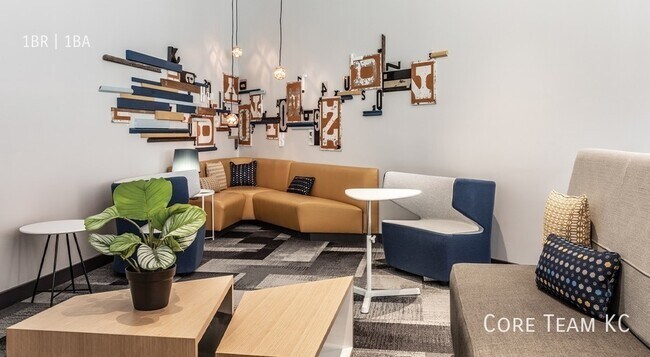 Building Photo - 227 E 27th St