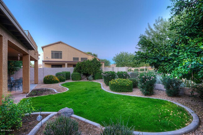 Building Photo - 553 N Kimberlee Way