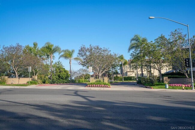 Building Photo - 11817 Miro Cir