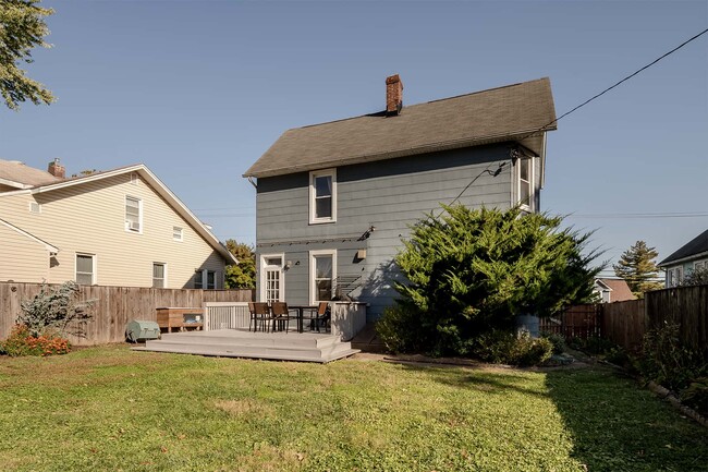 Building Photo - 4706 Grindon Ave