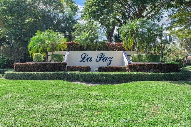 Building Photo - 7508 La Paz Blvd