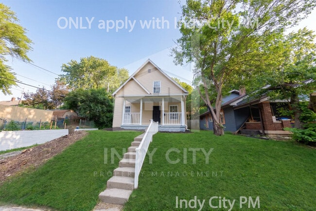 Building Photo - 117 N Riley Ave