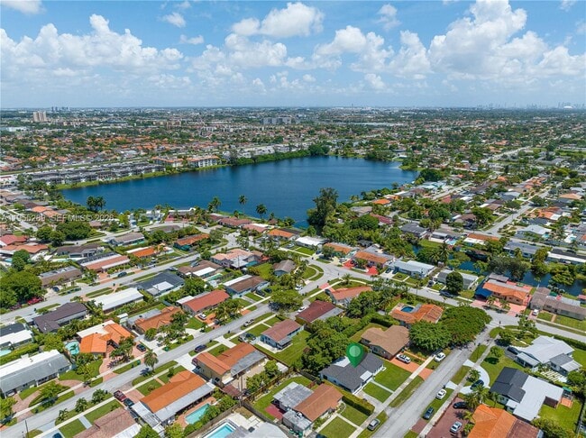 Building Photo - 9981 SW 13th Terrace