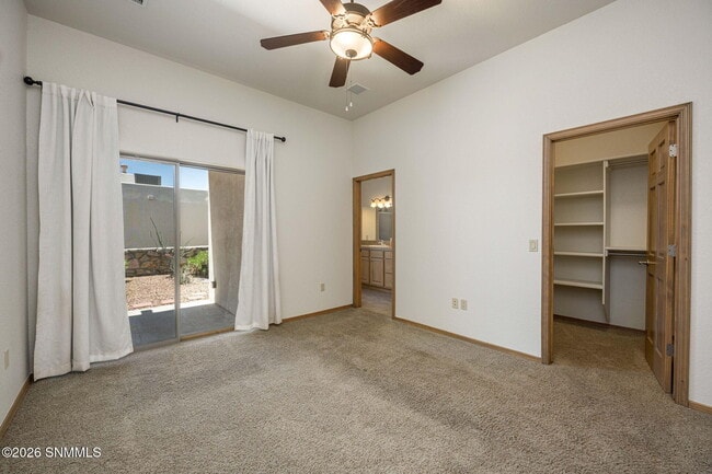 Building Photo - 1320 Golf Club Rd