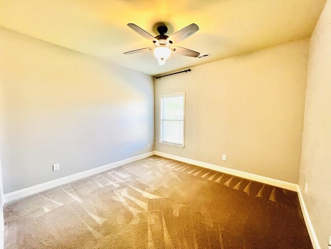 Building Photo - 630 Summer Cove Cir NW
