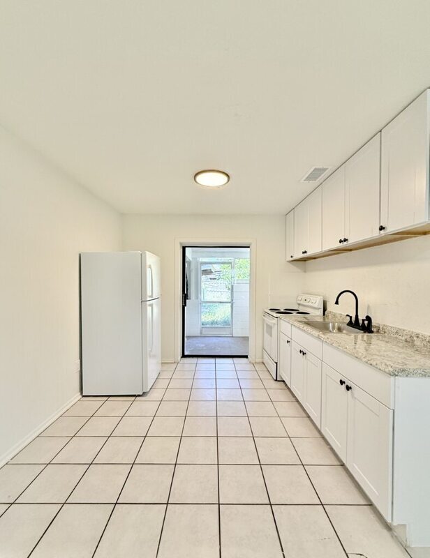 Building Photo - 603 64th Ave W