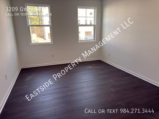 Building Photo - 3209 Gypsum Dr