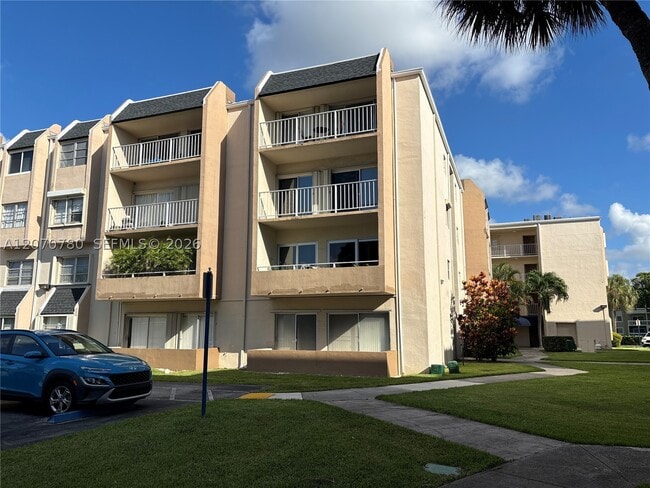 Building Photo - 7725 SW 86th St