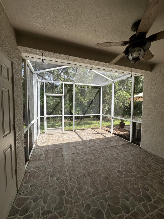 Building Photo - 15752 Fishhawk Falls Dr