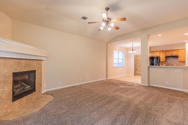Building Photo - 630 Hookberry Trail