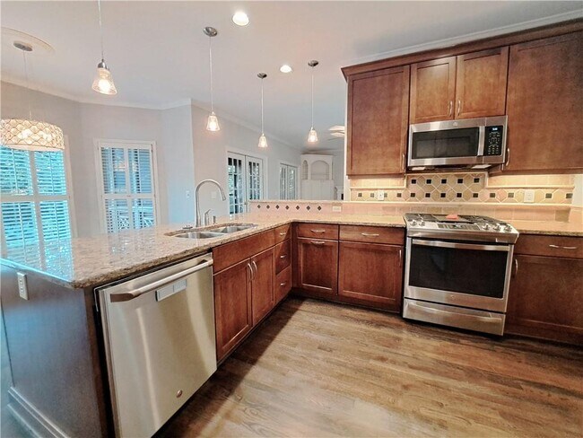 Building Photo - 2242 Lenox Walk NE