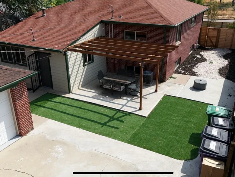 Building Photo - 4431 Fillmore St