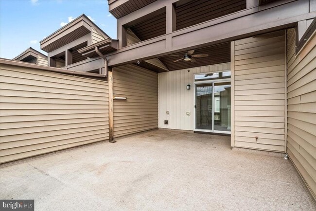 Building Photo - 1502 Trafalgar Ln