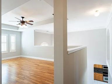 Building Photo - Beautiful 4 bedroom 3 bath home in a quiet...