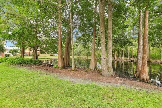 Building Photo - 8724 Mallard Reserve Dr
