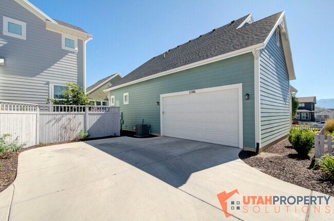Building Photo - 11586 S Bingham Rim Rd