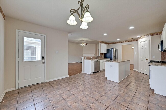 Building Photo - 3630 Winstrome Ct