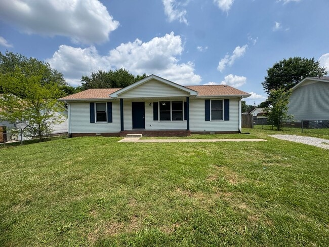 Building Photo - Single Family Home in Clarksville