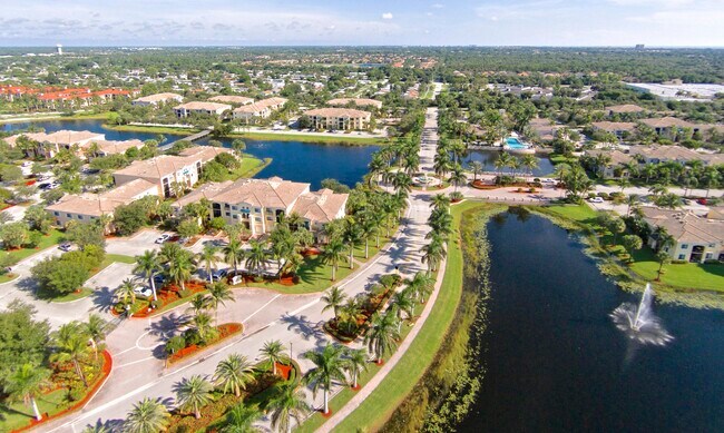 Building Photo - 3023 Alcazar Pl