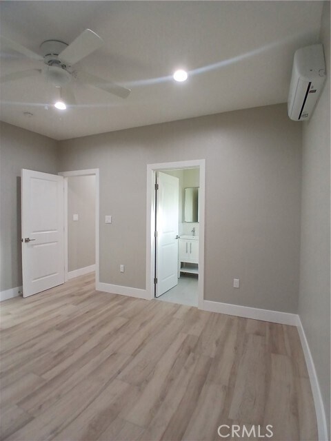 Building Photo - 1133 N Earl Pl