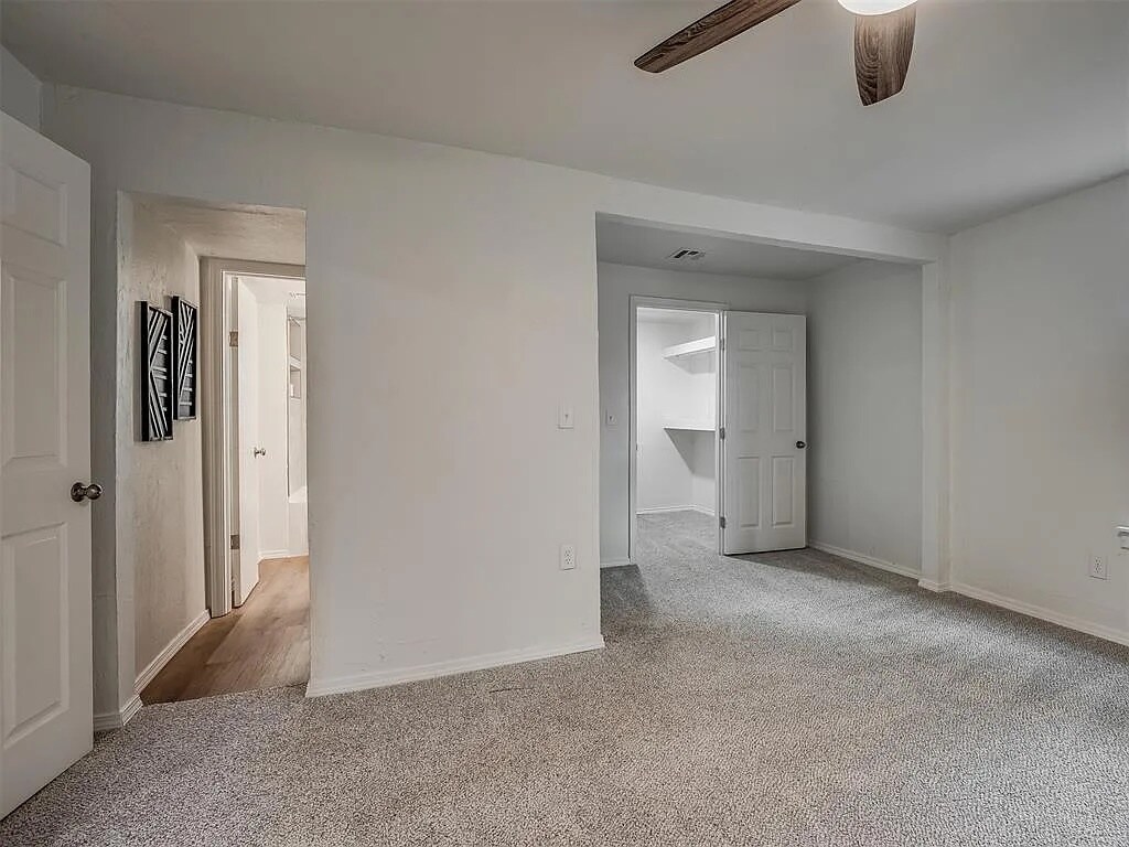 Building Photo - 3617 N Westmont St