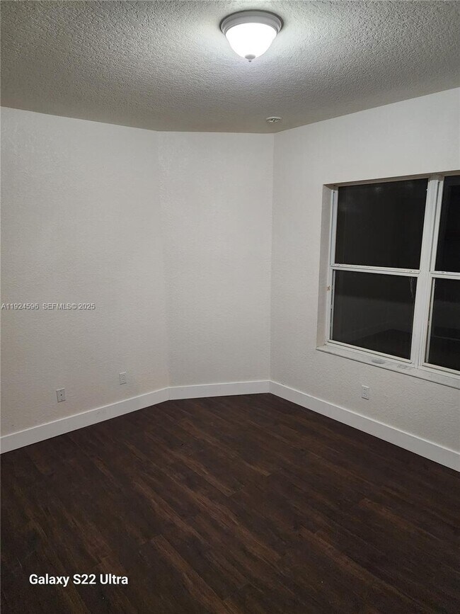 Building Photo - 2802 Quiet Water Trail